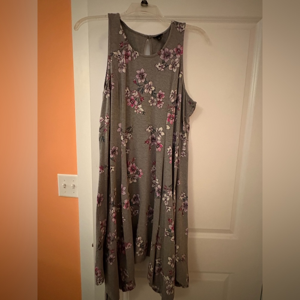 Torrid Gray Floral Midi Dress